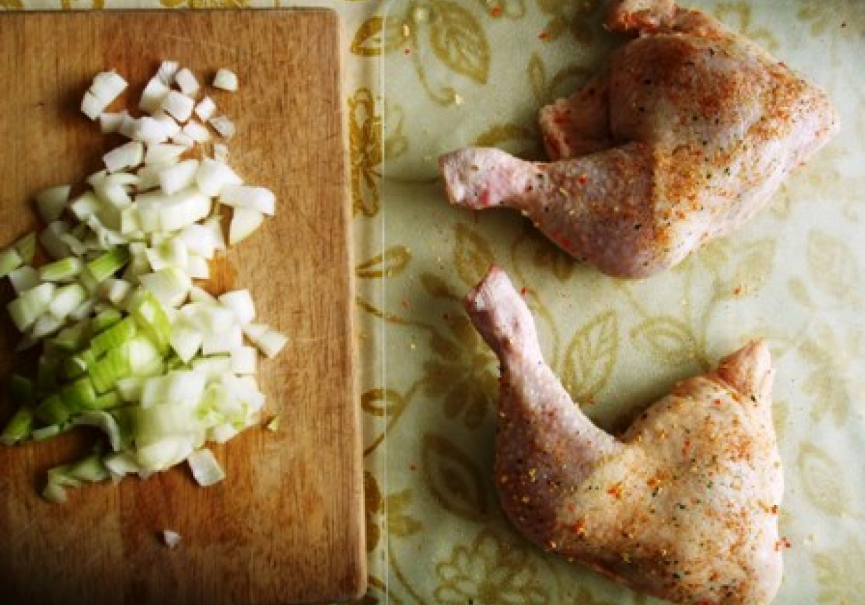 Ćwiartki kurczaka po węgiersku foto