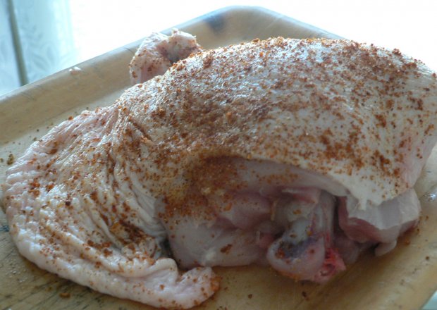 Fotografia przedstawiająca Ćwiartki z kurczaka w przyprawie do drobiu