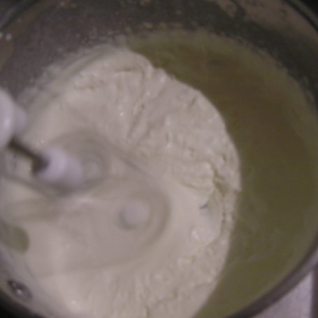 Krok 2 - Cytrusowy deserek foto