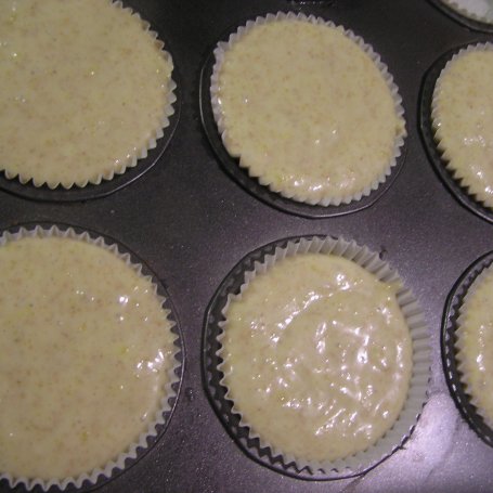 Krok 4 - Cytrynowe muffinki foto