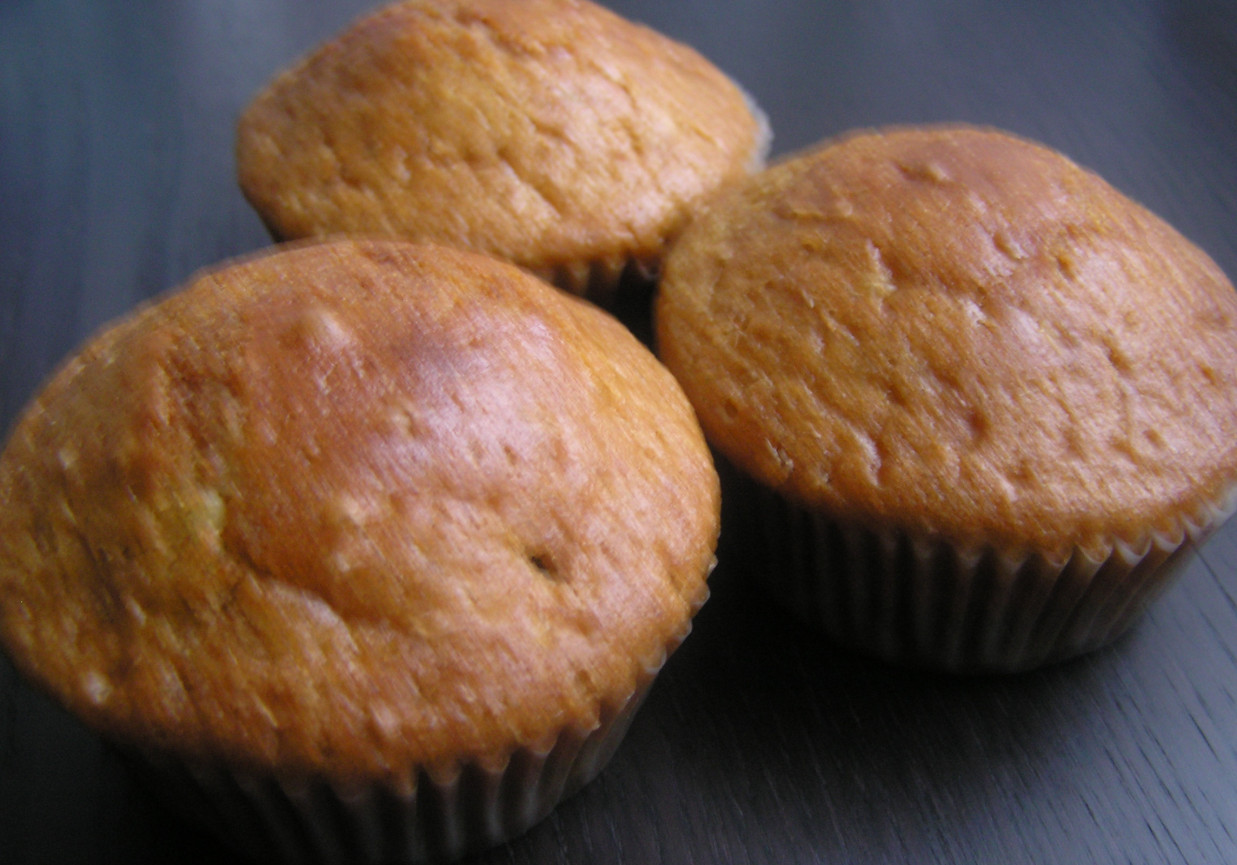 Cytrynowe muffinki foto