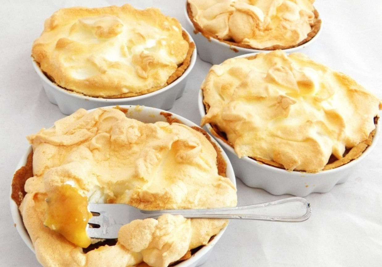 Cytrynowe tartinki z bezą foto