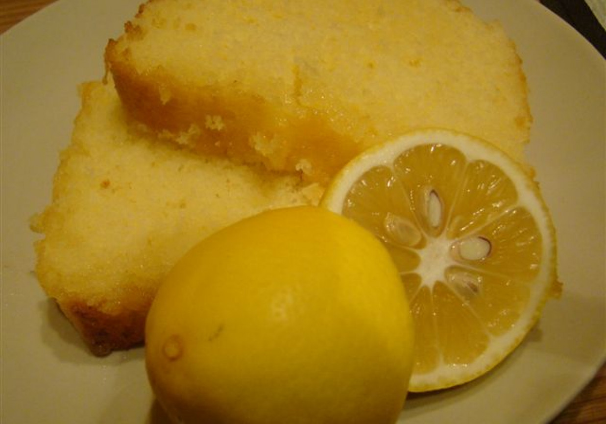 Cytrynowy keks foto