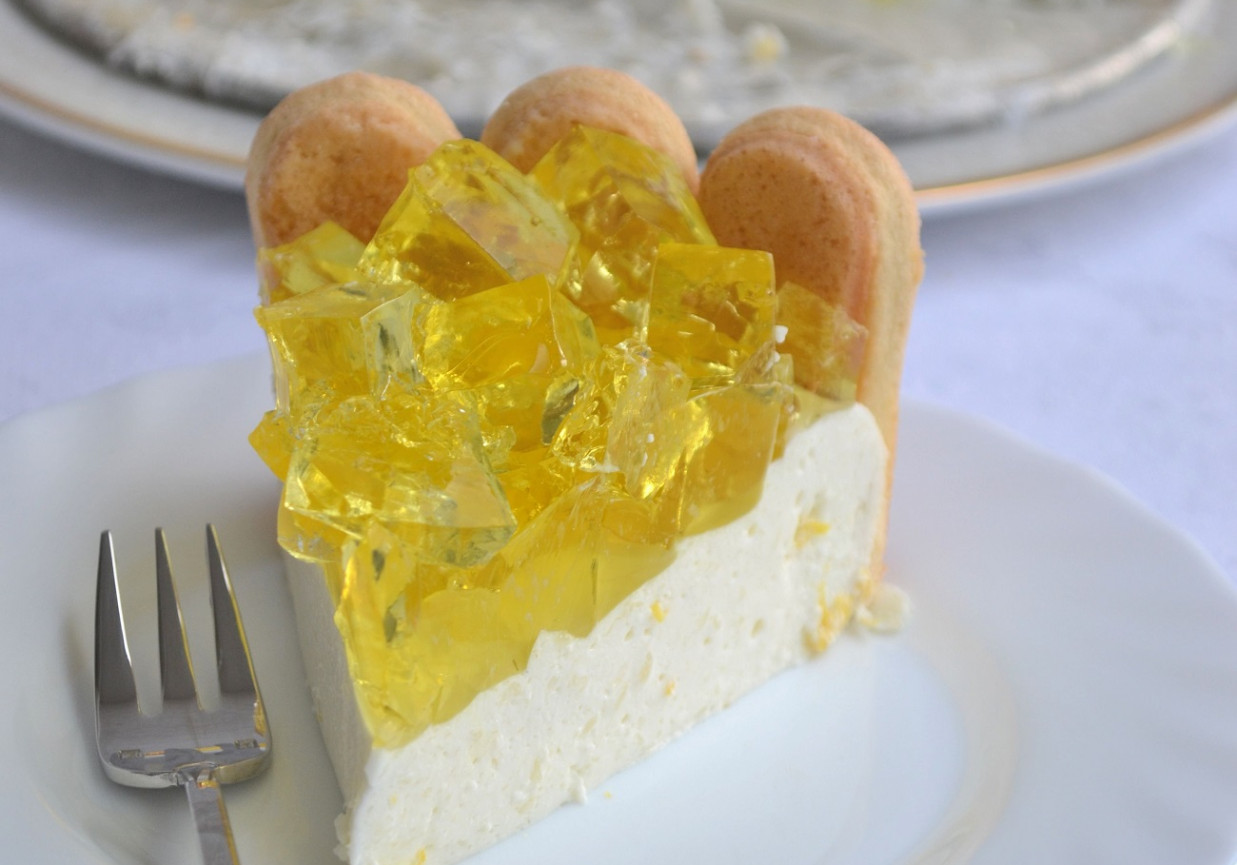 Cytrynowy sernik na zimno z kryształkami foto