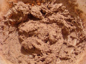 Fotografia przedstawiająca czekoladowa masa do mazurka