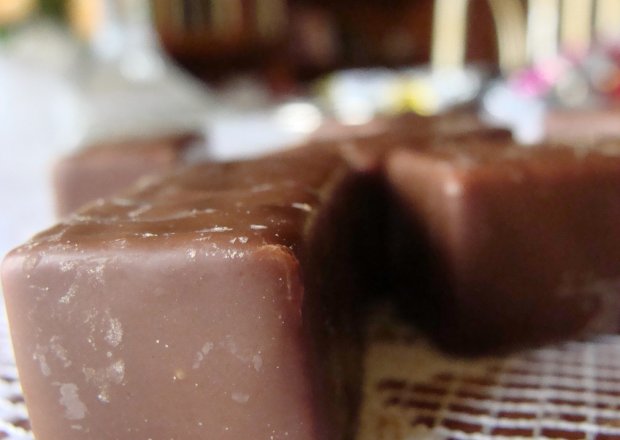 Fotografia przedstawiająca czekoladowa polewa
