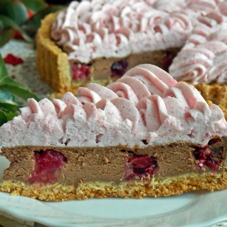 Krok 6 - Czekoladowa tarta z żurawiną foto