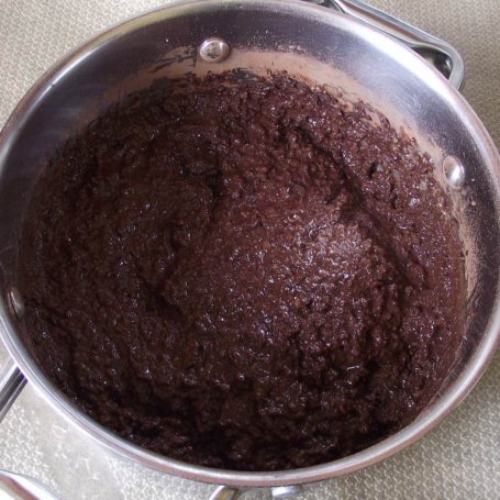 Krok 4 - Czekoladowe ciastka z soczewicy z kawałkami czekolady  foto