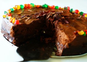 Czekoladowe ciasto bez pieczenia - mus czekoladowy