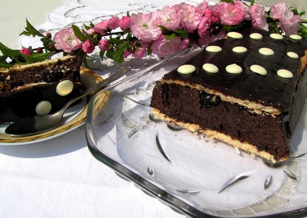 Fotografia przedstawiająca Czekoladowe ciasto gotowane