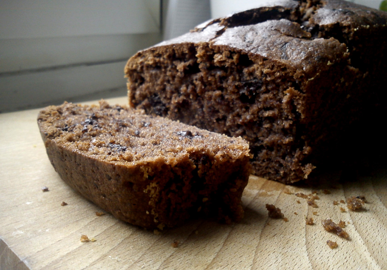 czekoladowe ciasto na winie foto