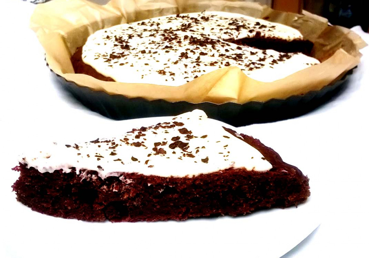 czekoladowe ciasto z burakami foto