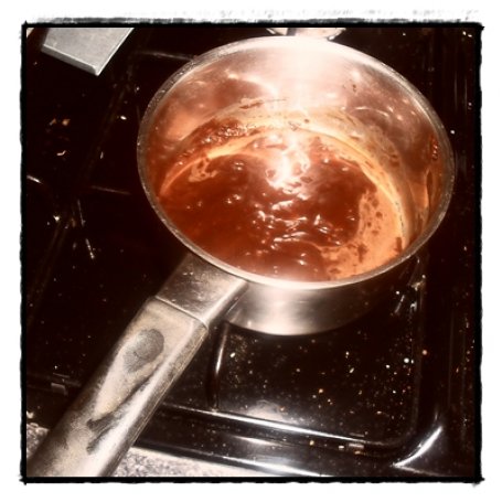 Krok 2 - czekoladowe fondue w romantycznym klimacie foto