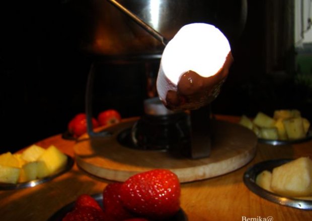Fotografia przedstawiająca Czekoladowe fondue
