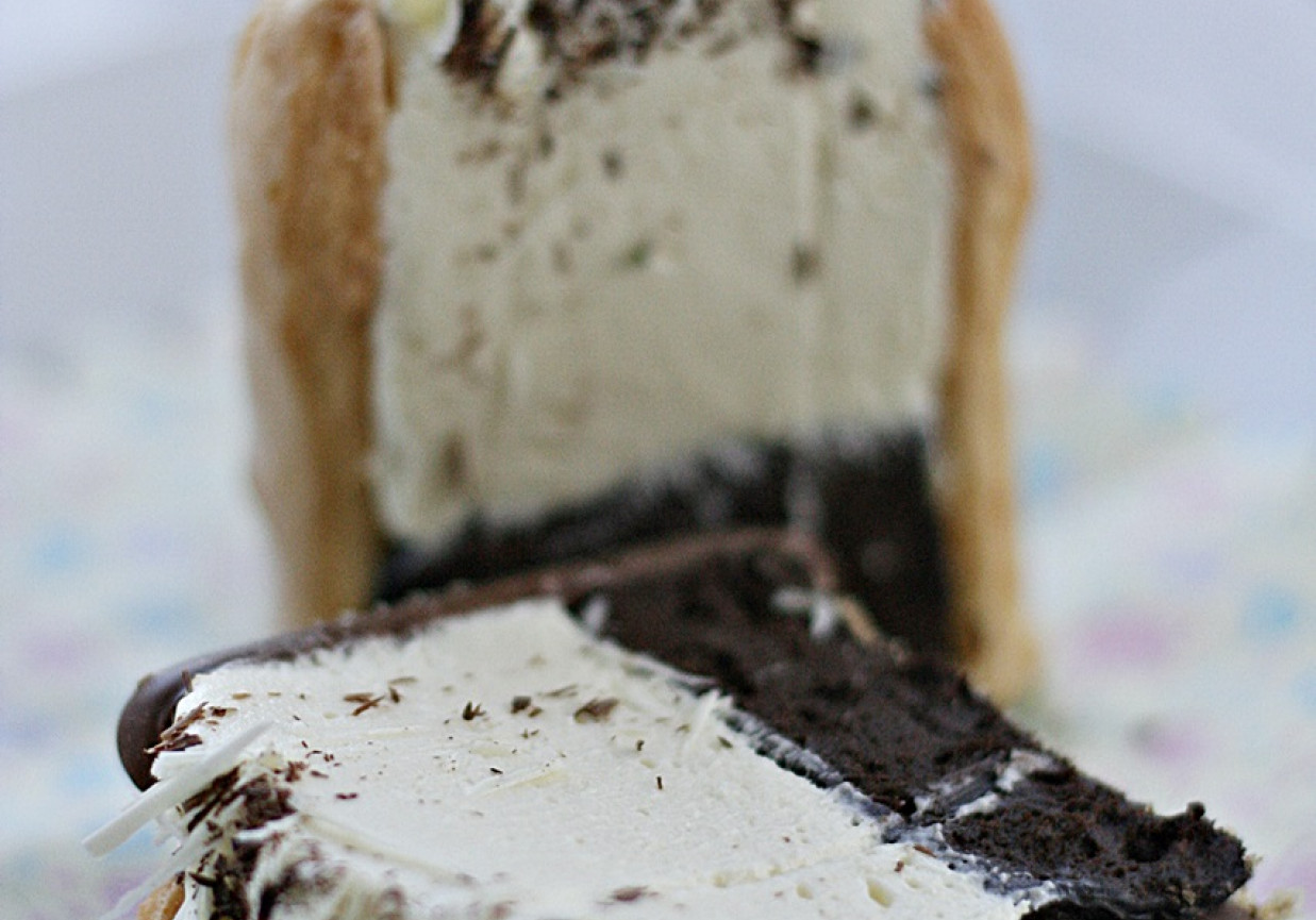 Czekoladowe mini torciki Charlotte foto