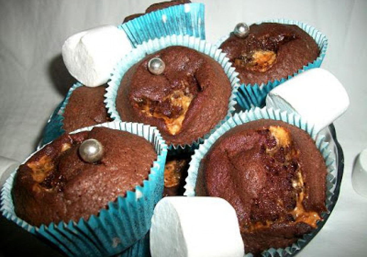 Czekoladowe muffinki z Marshmallows foto
