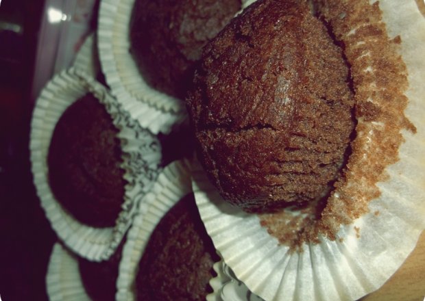 Fotografia przedstawiająca Czekoladowe muffiny (bez jajek!)