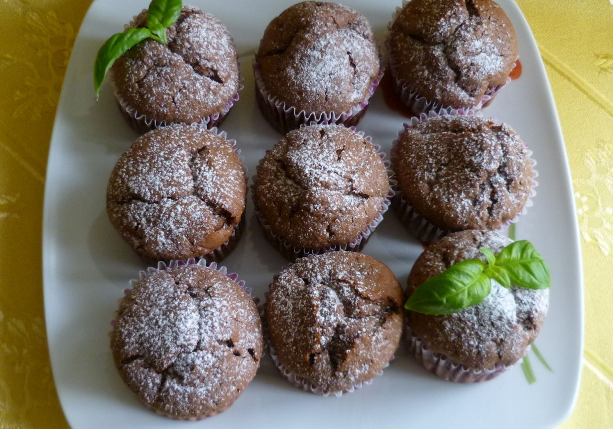 Czekoladowe muffiny z serem  foto