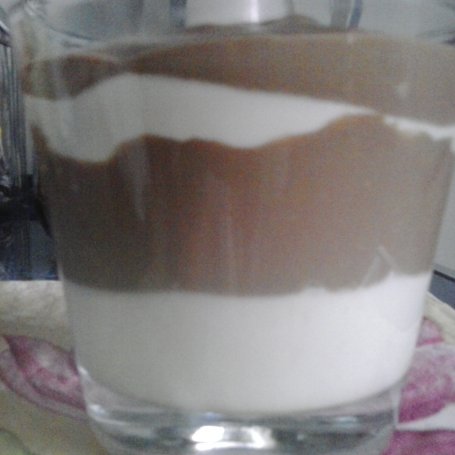 Krok 5 - czekoladowo-jogurtowa zebra foto