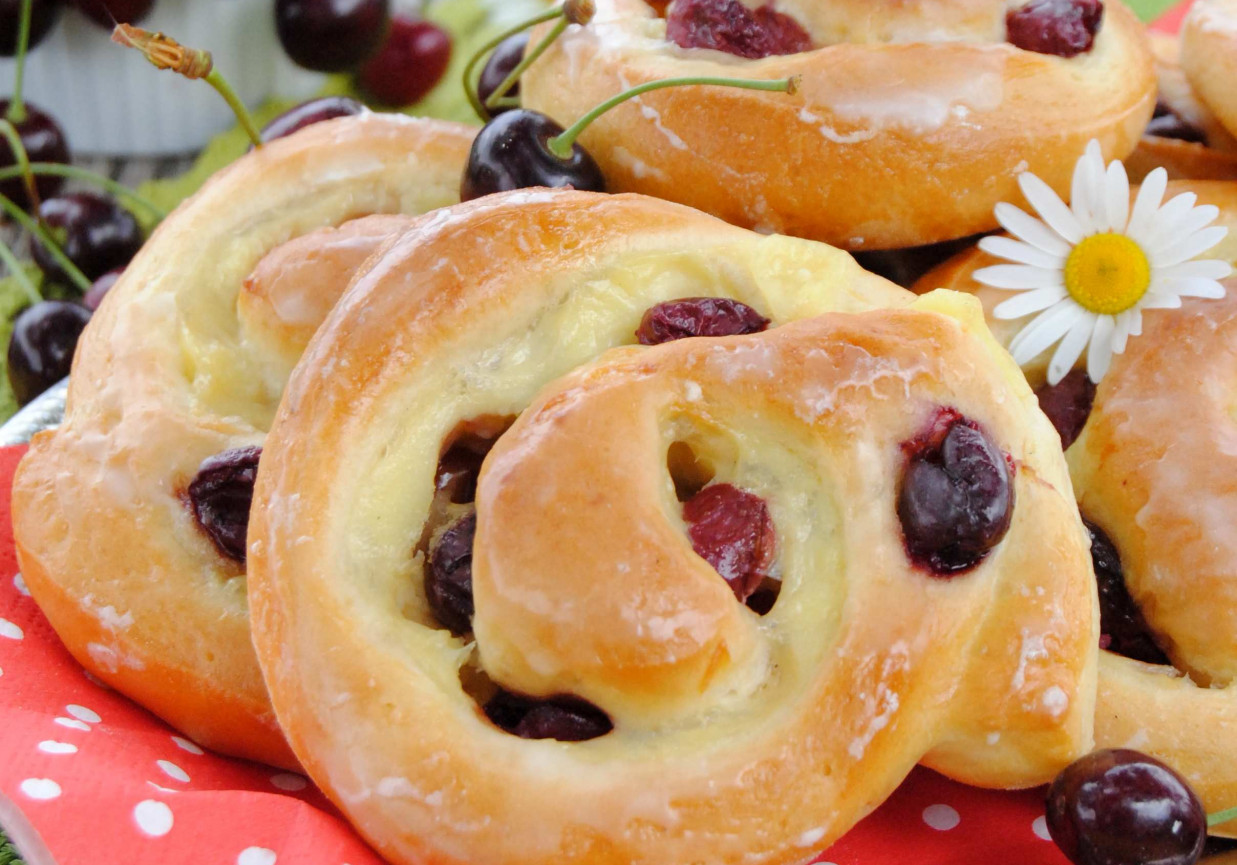 Czereśniowe ślimaczki foto