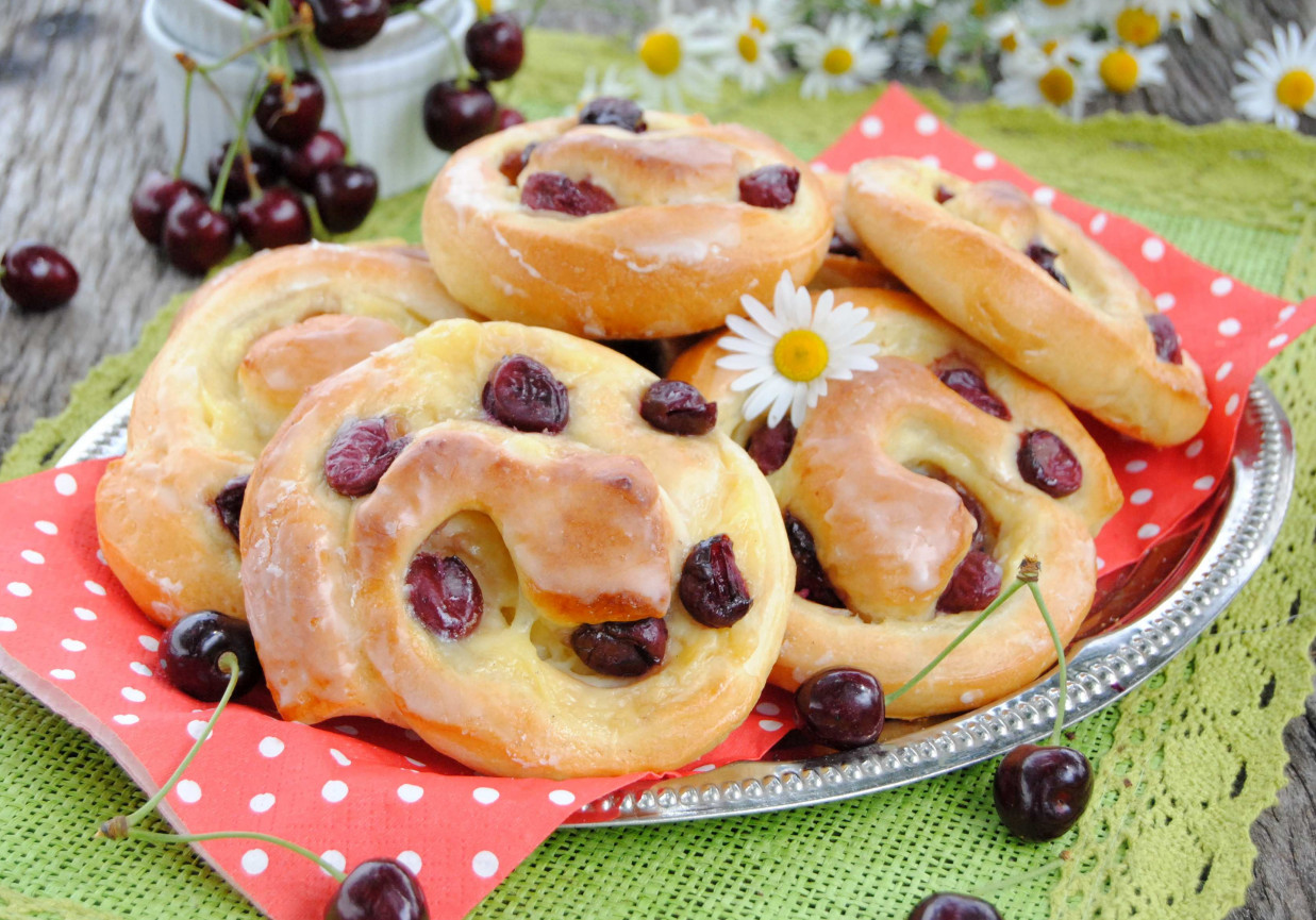 Czereśniowe ślimaczki foto