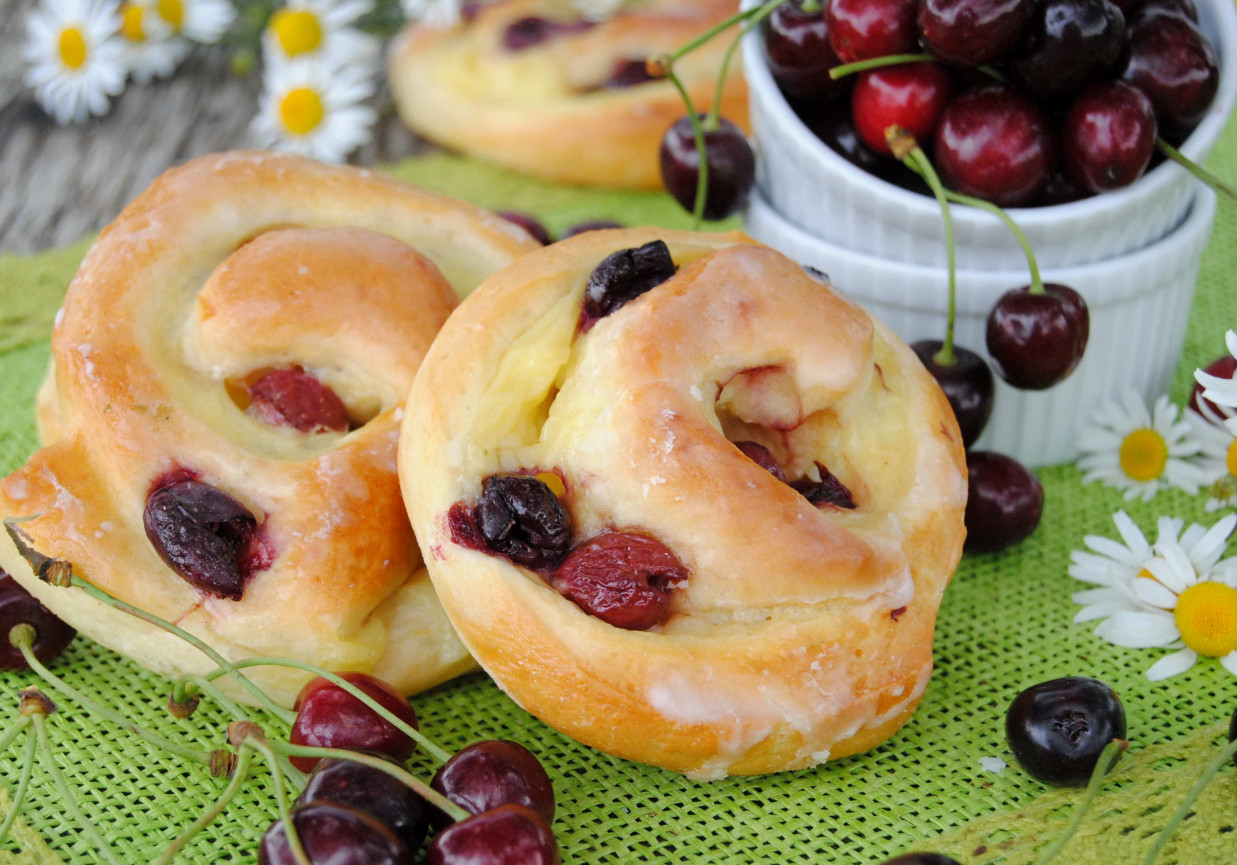 Czereśniowe ślimaczki foto