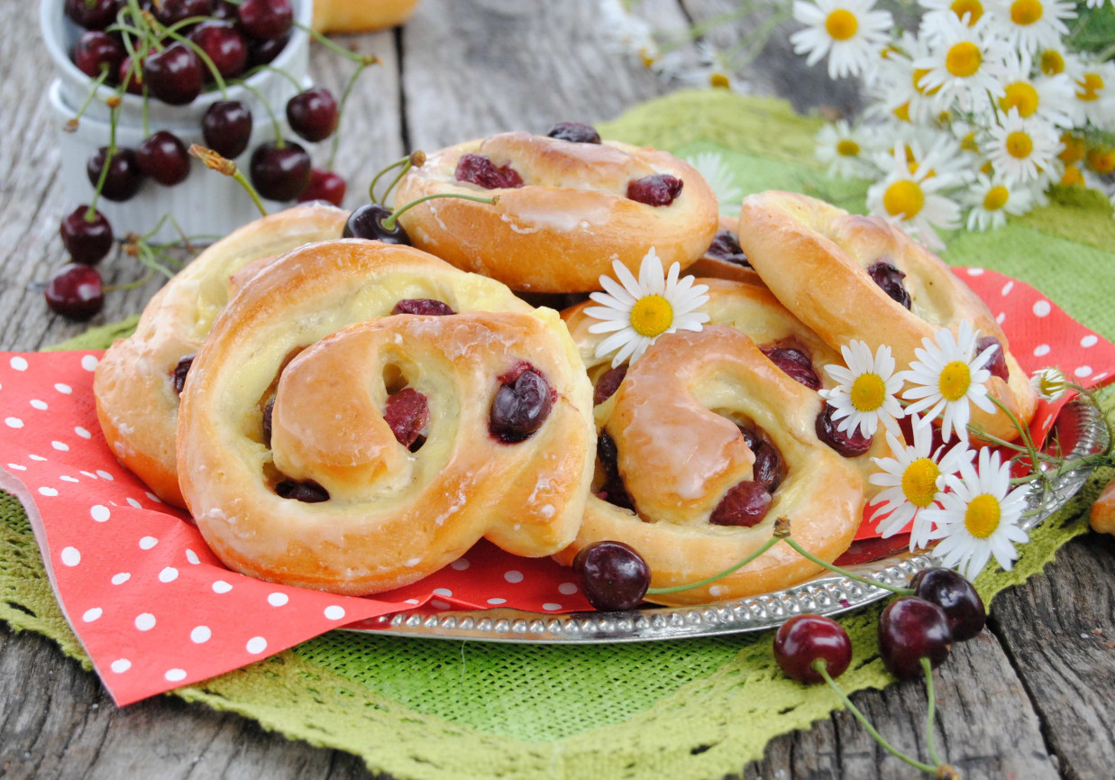 Czereśniowe ślimaczki foto