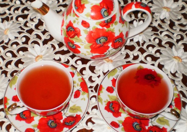 Fotografia przedstawiająca Czerwona herbatka – Rooibos :