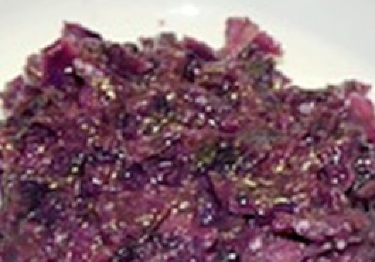 Czerwona kapusta z jałowcem foto