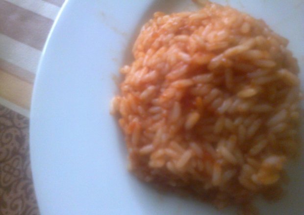 Fotografia przedstawiająca czerwony ryż