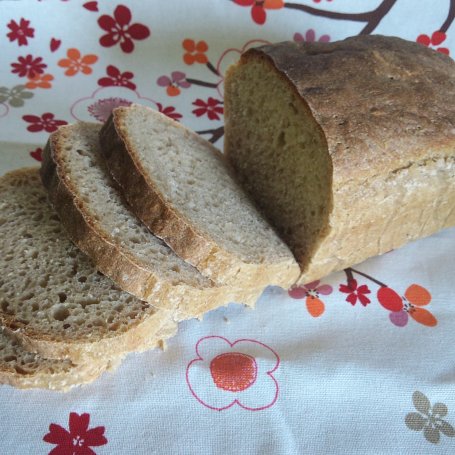 Krok 4 - Czeski chleb na zakwasie foto