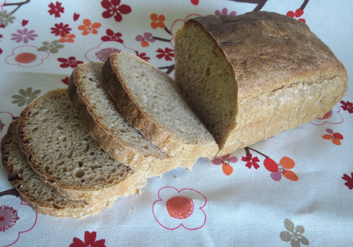 Czeski chleb na zakwasie foto