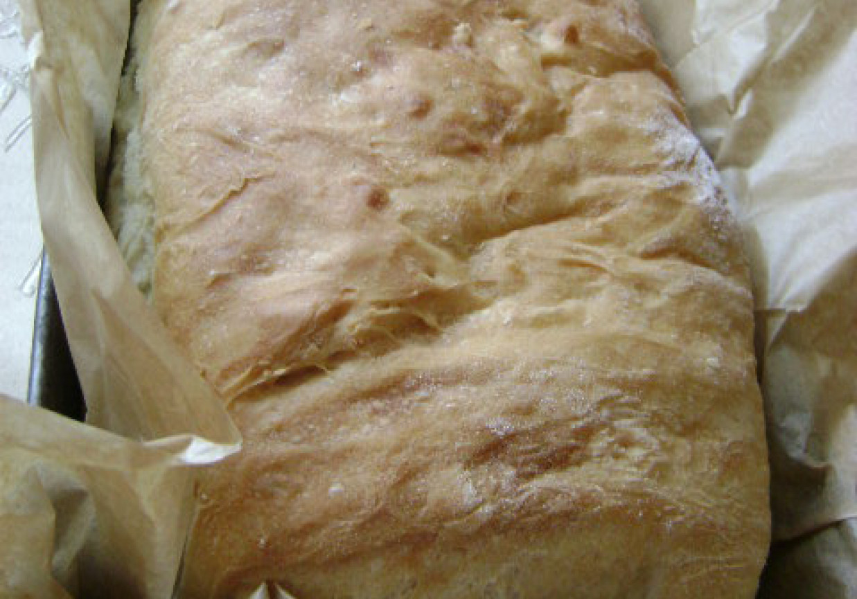 Czosnkowy chleb drożdżowy z prażonym słonecznikiem foto
