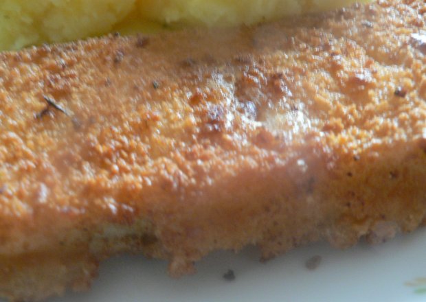 Fotografia przedstawiająca Czosnkowy filet z łososia