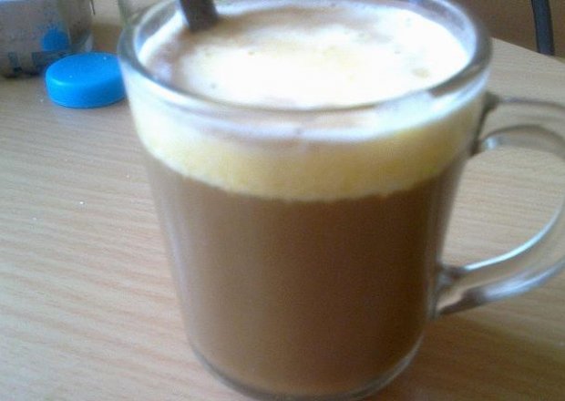 Fotografia przedstawiająca Delikatna kawa z jajkiem ;-)