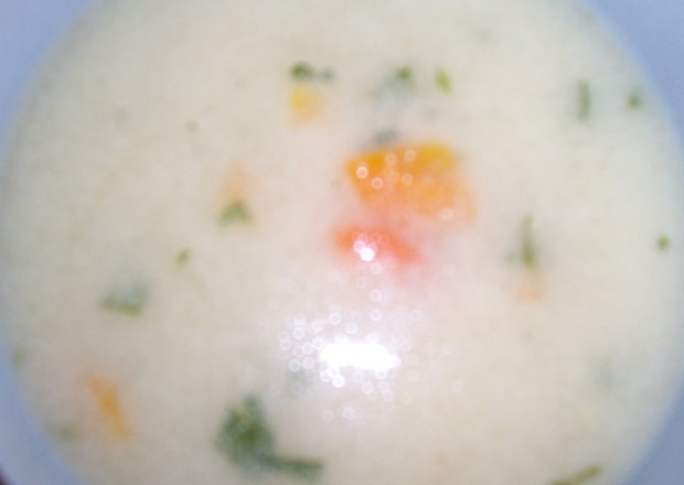 Fotografia przedstawiająca delikatna zupa