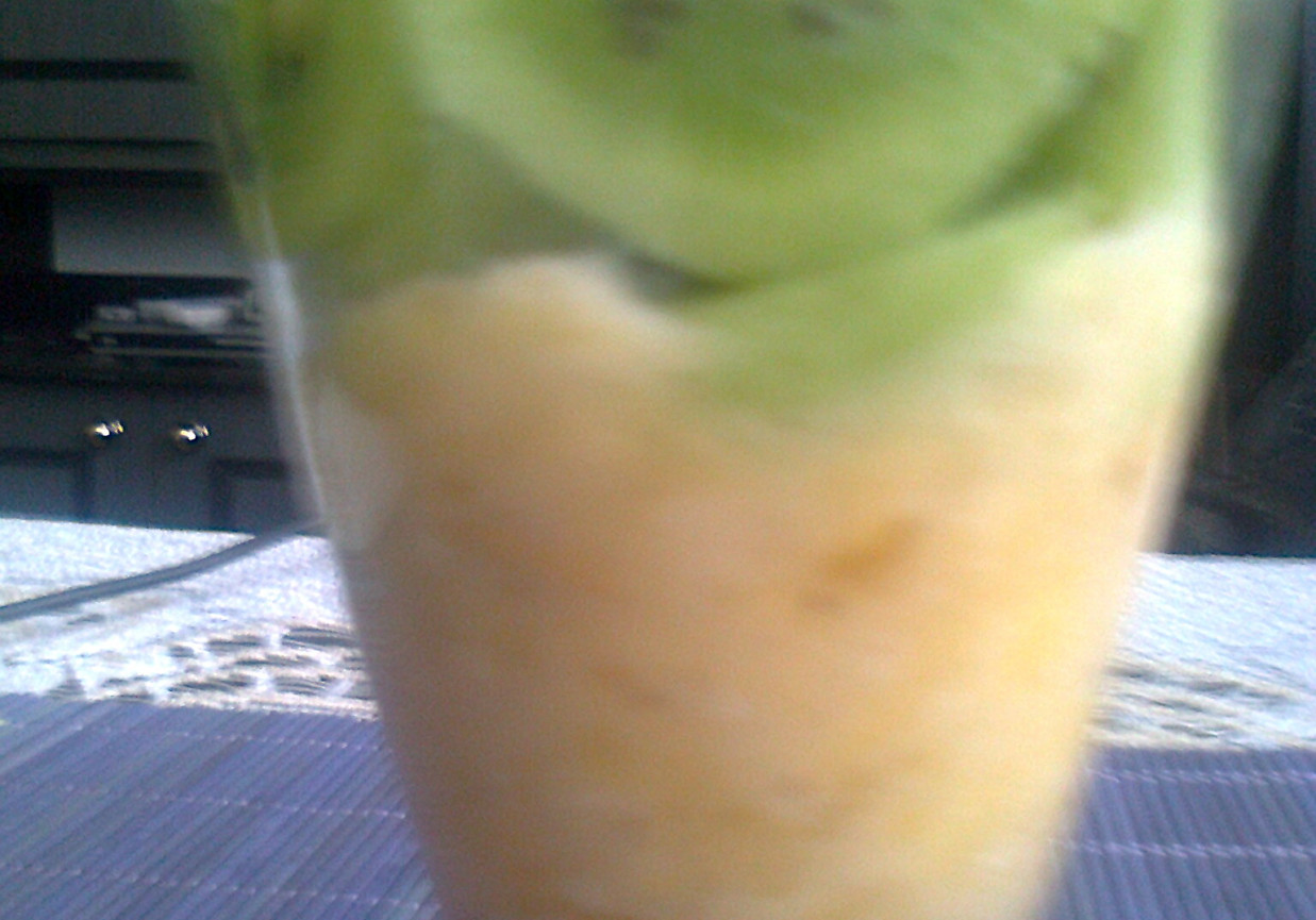 deser bananowo-ananasowy foto