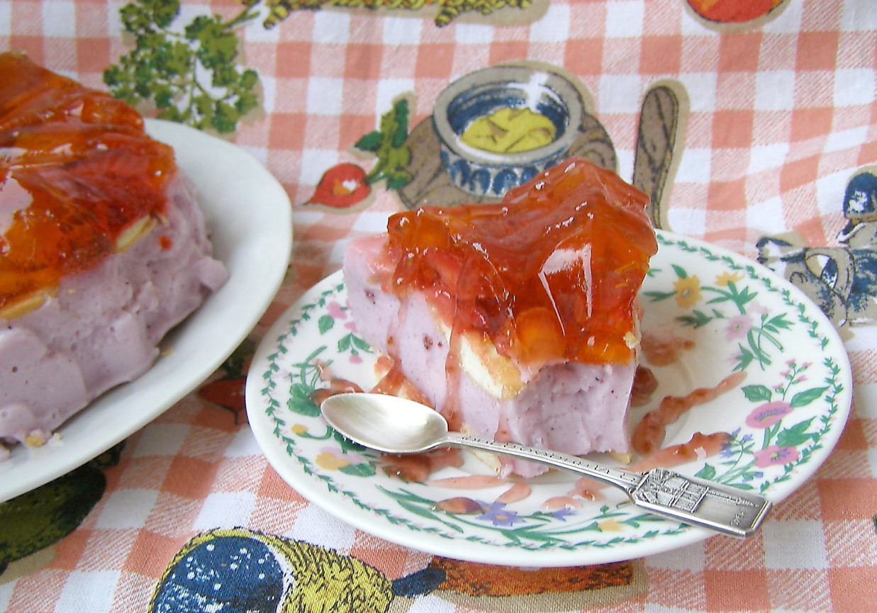 deser na zimno borówkowo-truskawkowy... foto