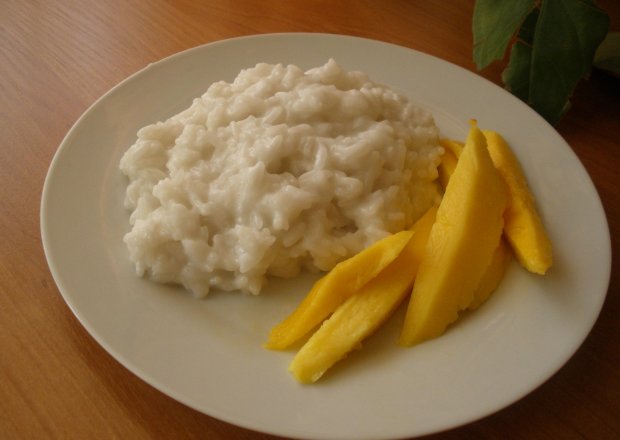 Fotografia przedstawiająca Deser ryżowy z mango