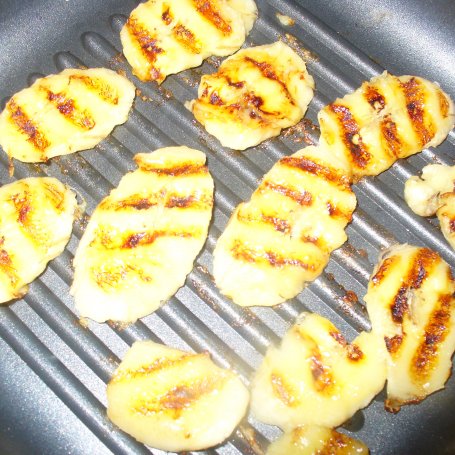 Krok 3 - Deser z grillowanych bananów i pomarańcza foto