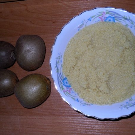 Krok 1 - Deser z kiwi na walentynki foto