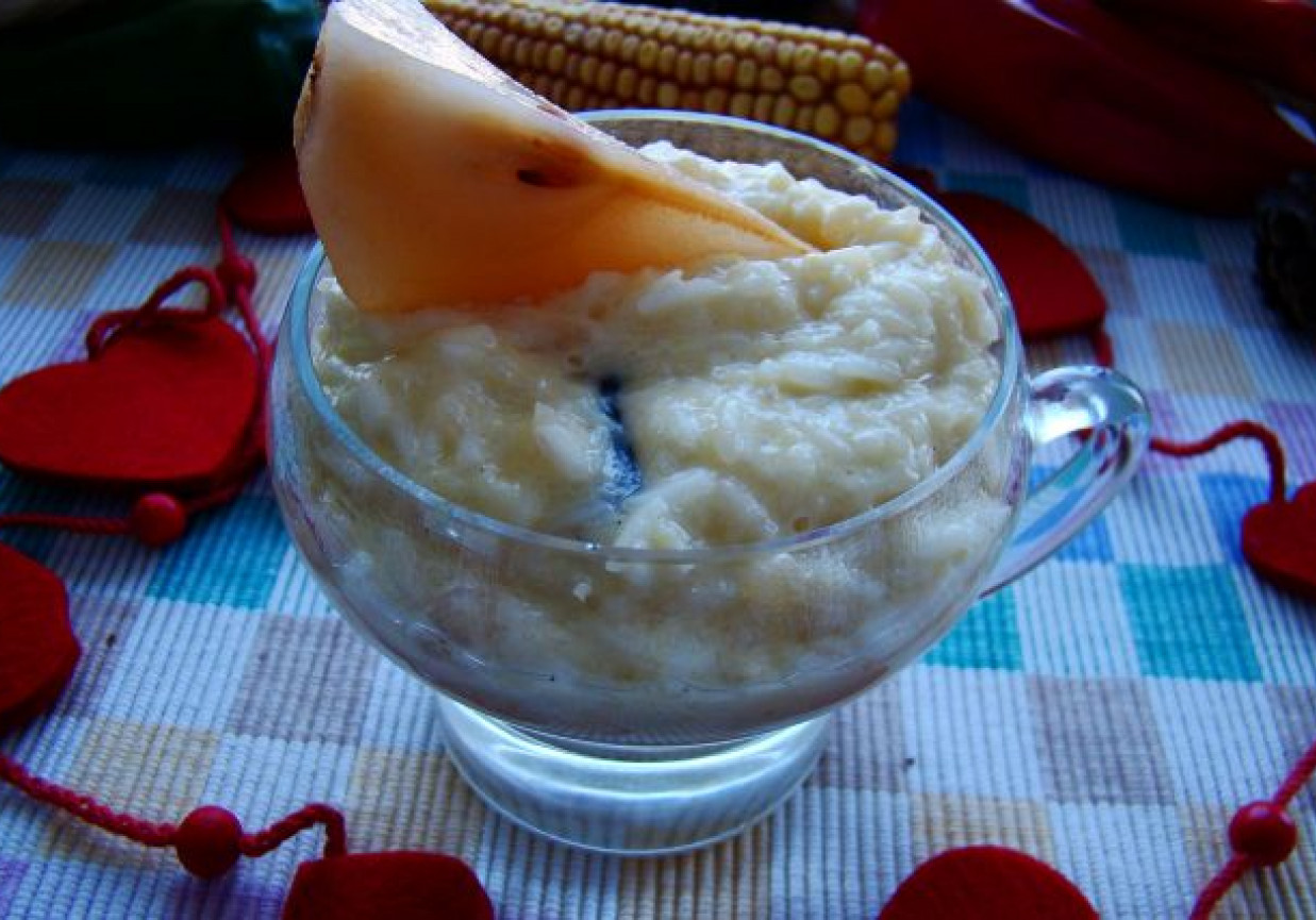 Deser z ryżu na mleku i gruszek foto