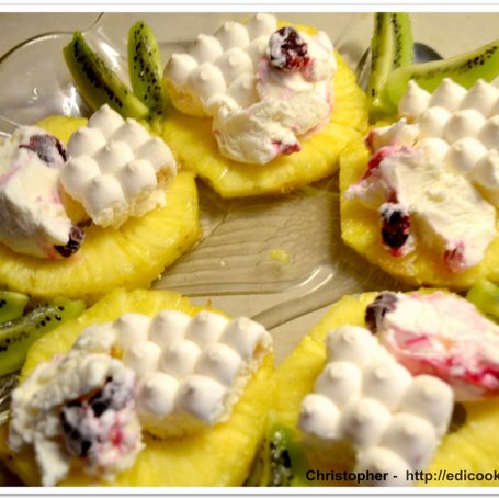 Krok 3 - Deserek owocowo lodowy ,nie tylko na lato. foto
