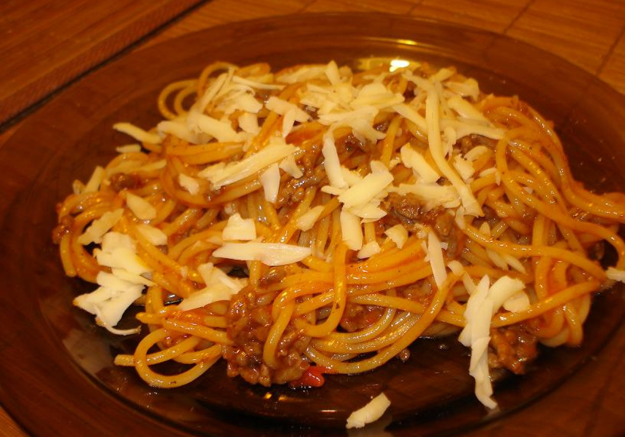 Diabelskie spagetti foto