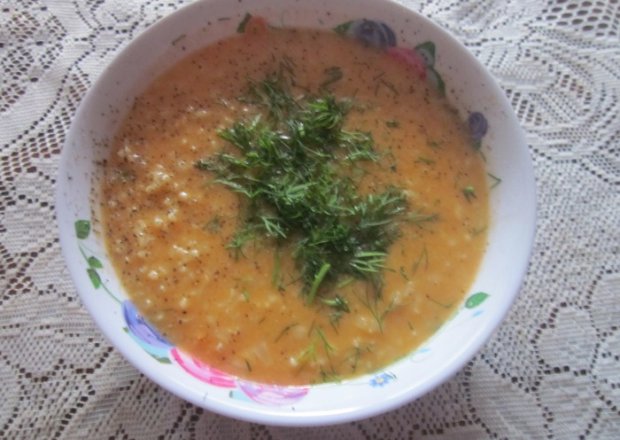 Fotografia przedstawiająca Dietetyczna zupa pomidorowa