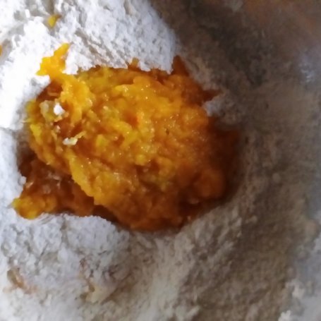 Krok 3 - DIETETYCZNE PĄCZKI Z NADZIENIEM DAKTYLOWYM Z PIEKARNIKA foto