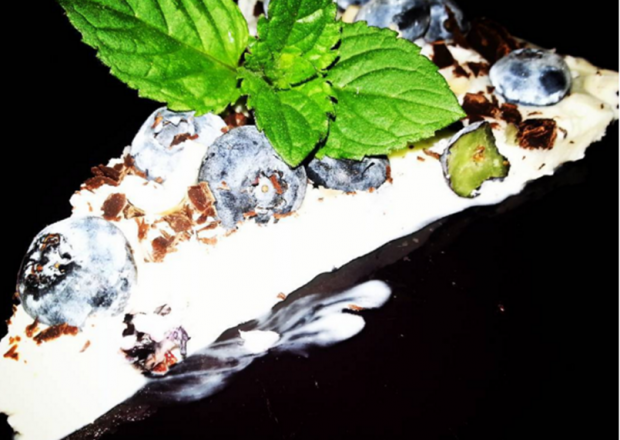 Fotografia przedstawiająca Dietetyczny baton na bazie jogurtu greckiego
