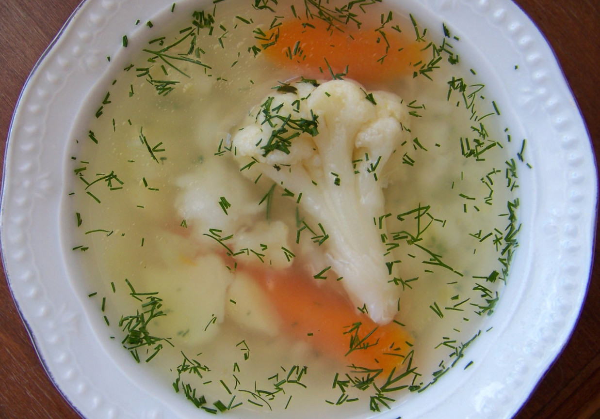 Dietetyczny rosół warzywny z ryżem foto