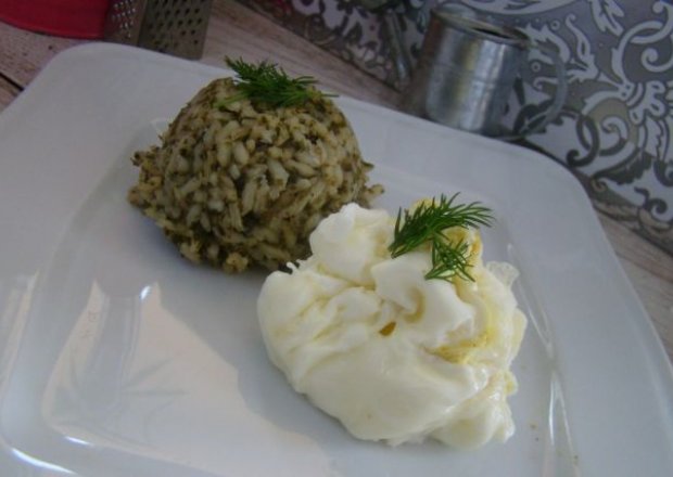 Fotografia przedstawiająca Dietetyczny ryż ze szpinakiem