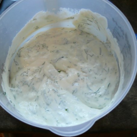 Krok 1 - Dip czosnkowo- koperkowy foto
